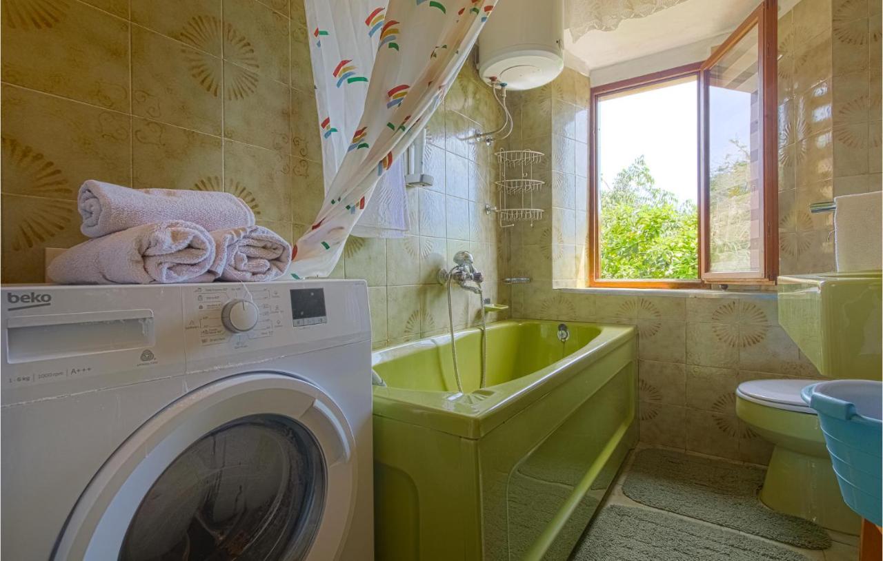 Awesome Home In Zaglav With Wifi 외부 사진